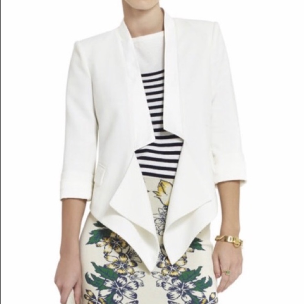 BCBG max azria ‘Candice’ jacket in Gardenia.